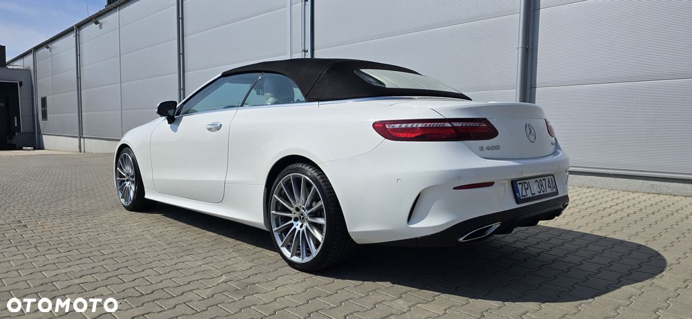Mercedes-Benz Klasa E 400 4Matic Cabrio 9G-TRONIC AMG Line - 4