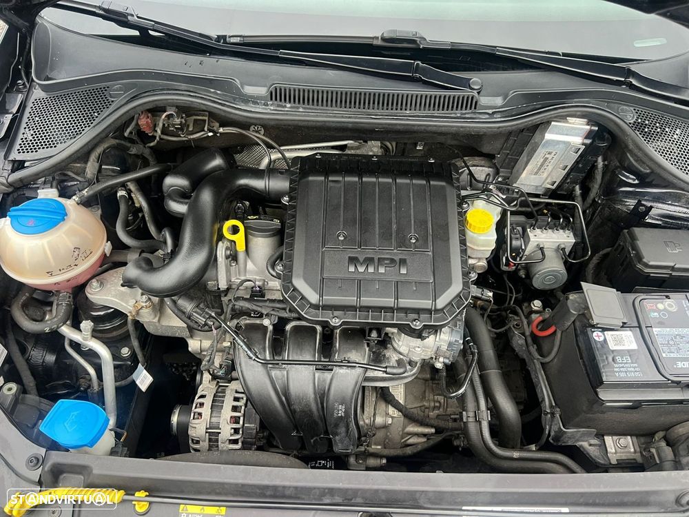 VW Polo 1.0 Confortline - 16