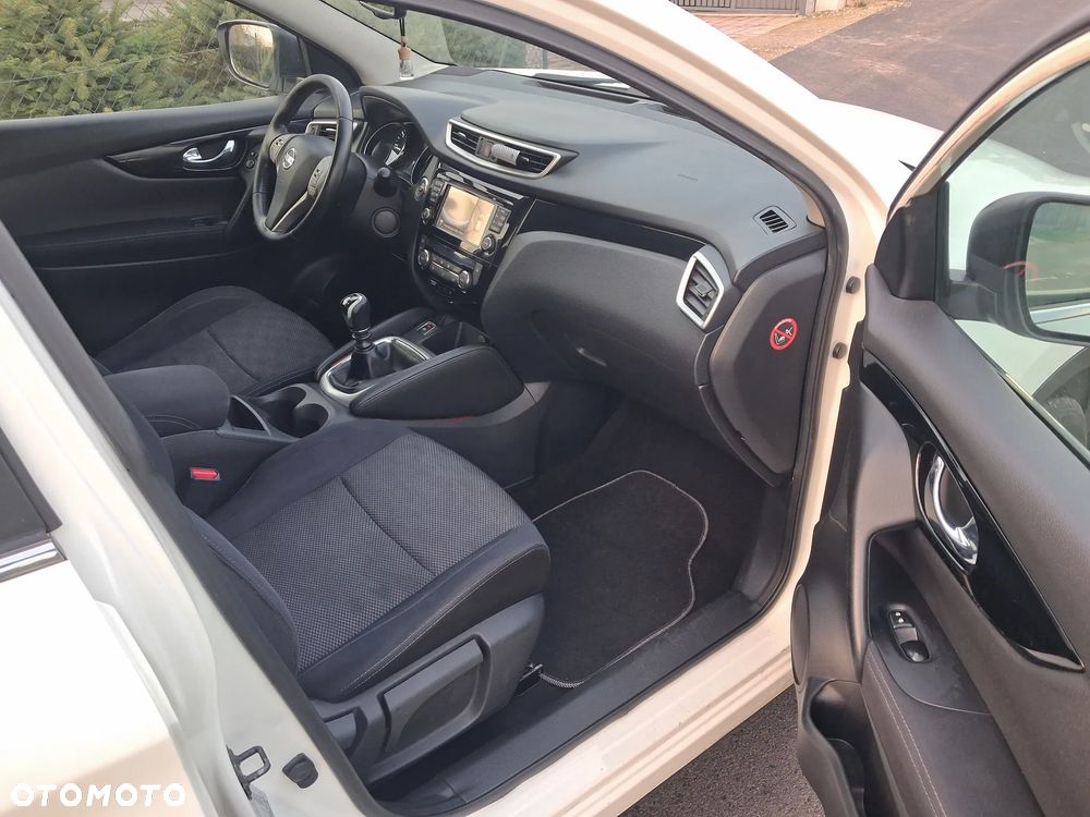 Nissan Qashqai 1.5 dCi Visia - 8