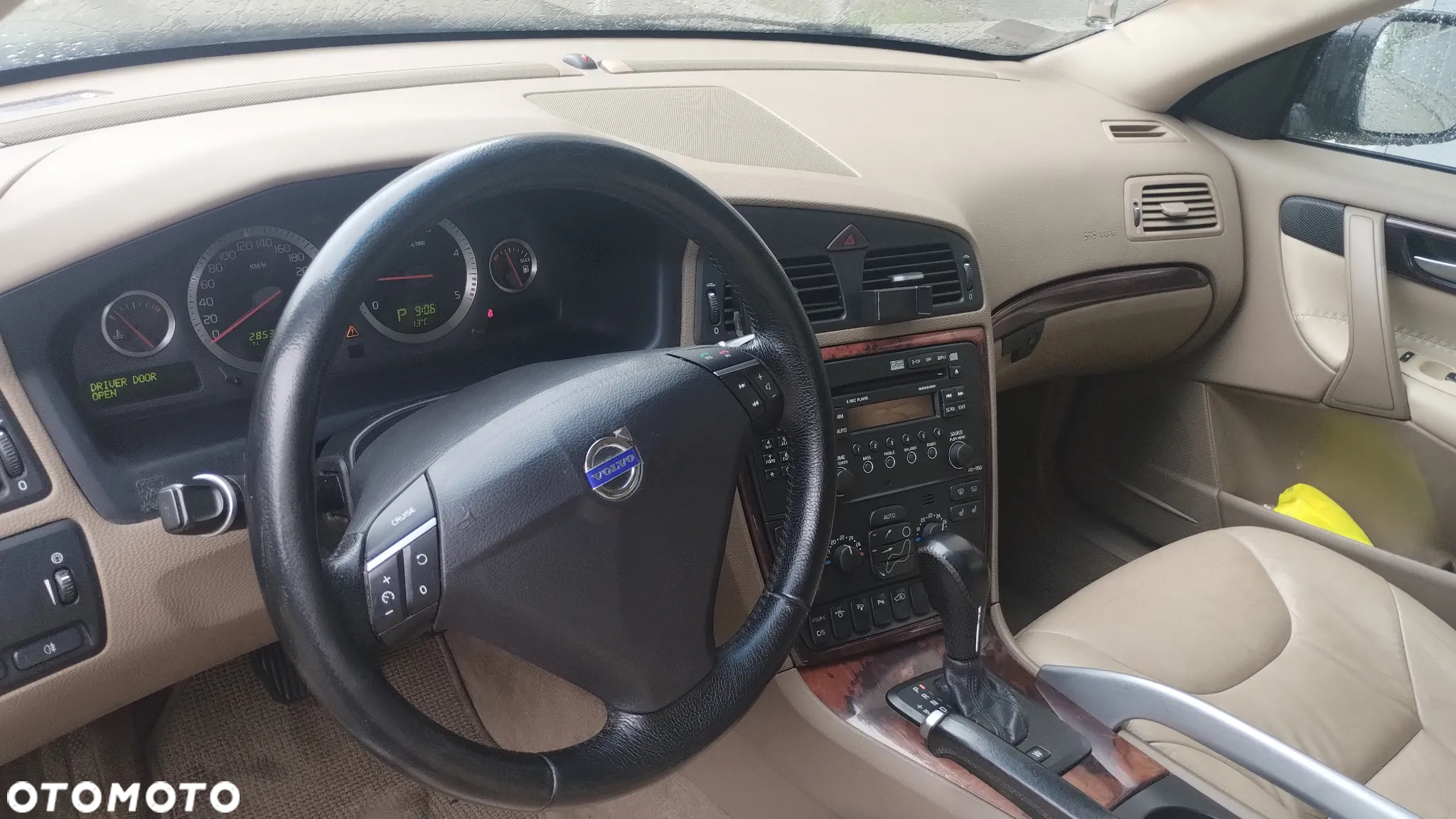 Volvo XC 70 - 9