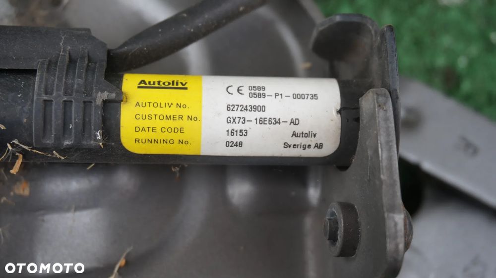 Jaguar XF II X260 zawias maski lewy prawy silownik napinacz pirotechniczny - 4