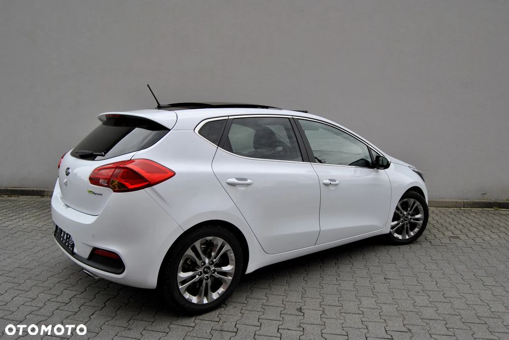 Kia Ceed 1.6 GDI Spirit - 9