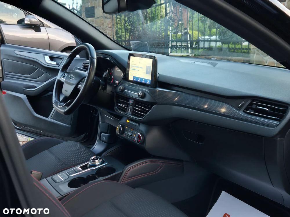 Ford Focus 1.5 EcoBlue SCR ST-Line - 21