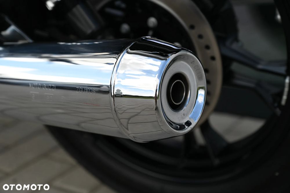 Moto Guzzi V7 - 18