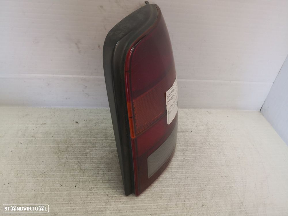 Farolim Stop Dto Nissan Micra - 2