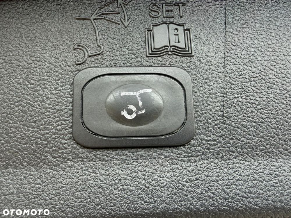 Ford Kuga 2.0 TDCi 4WD Titanium Plus - 25