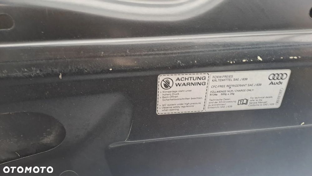 Audi A4 Limousine - 17