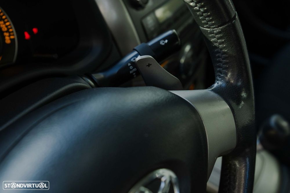 Toyota Corolla 1.4 D-4D Exclusive MM - 17