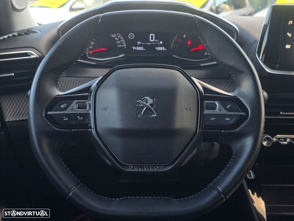 Peugeot 2008 PureTech 100 Active - 16