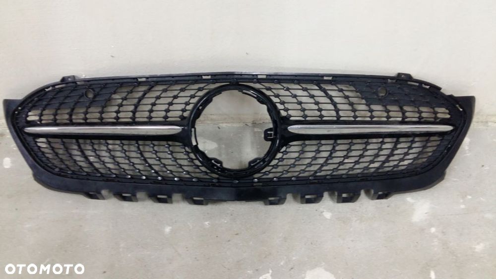 Grill atrapa chłodnicy Mercedes A W177 A1778880200 - 2