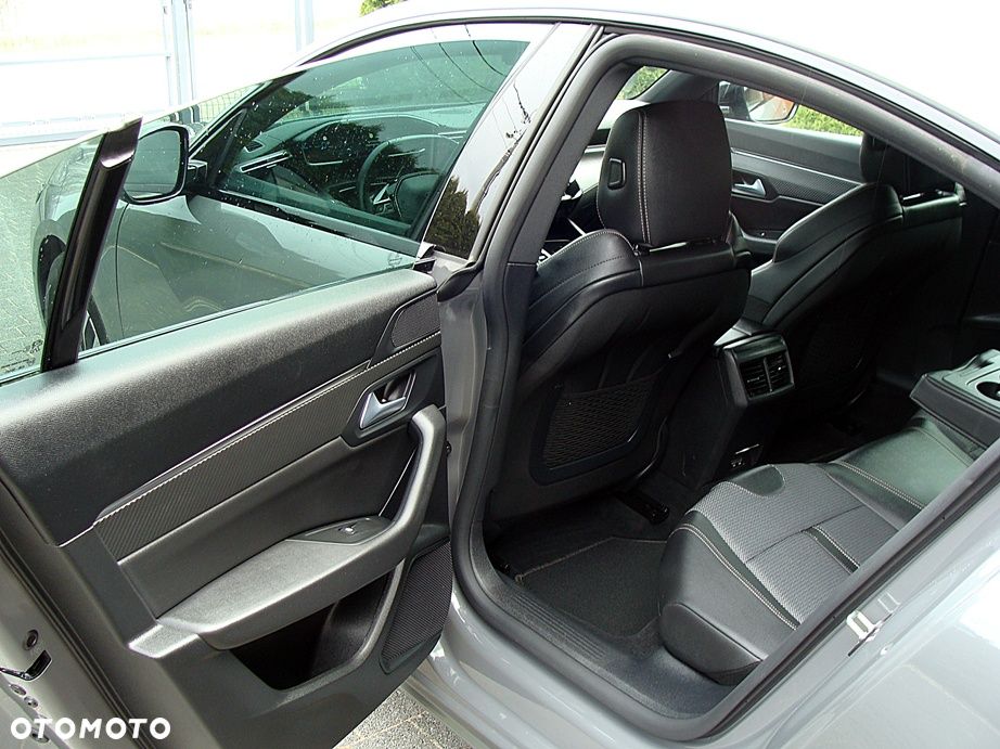 Peugeot 508 PureTech PHEV 225 Allure S&S e-EAT8 - 19