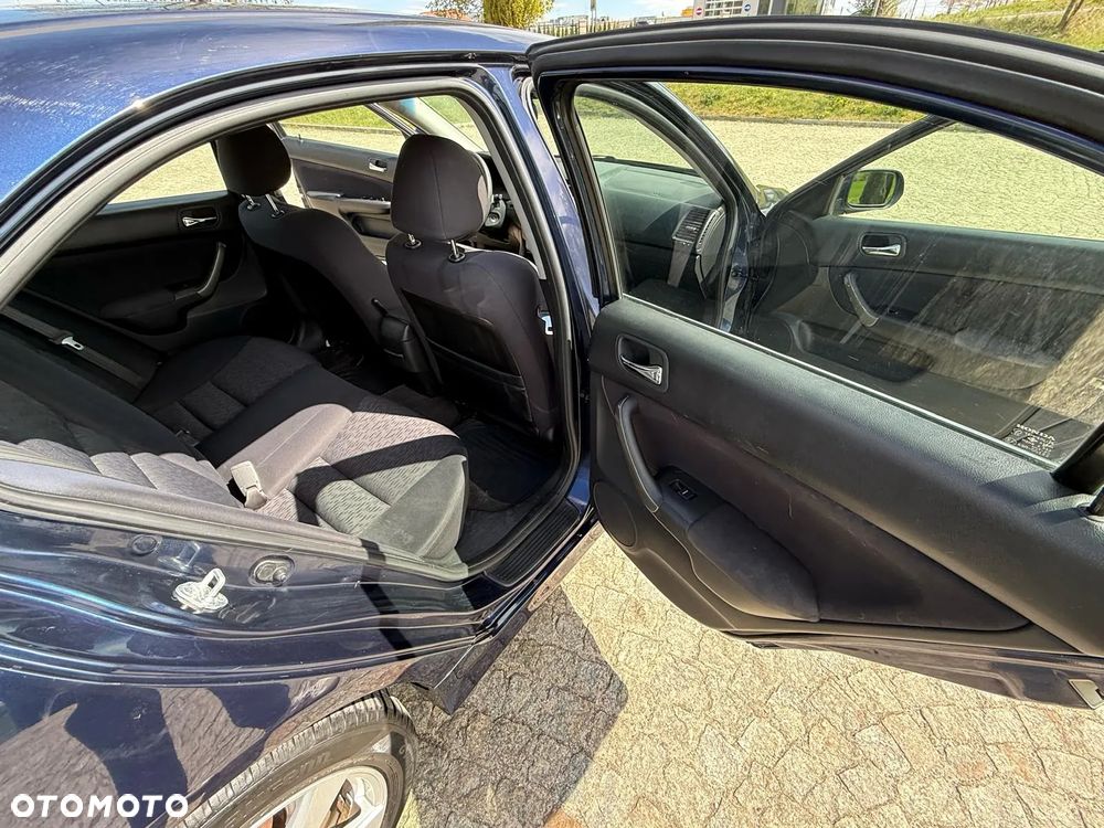 Honda Accord 2.0 Comfort - 15