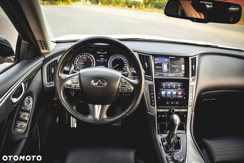 Infiniti Q50 2.0t Premium Executive EU6 - 31