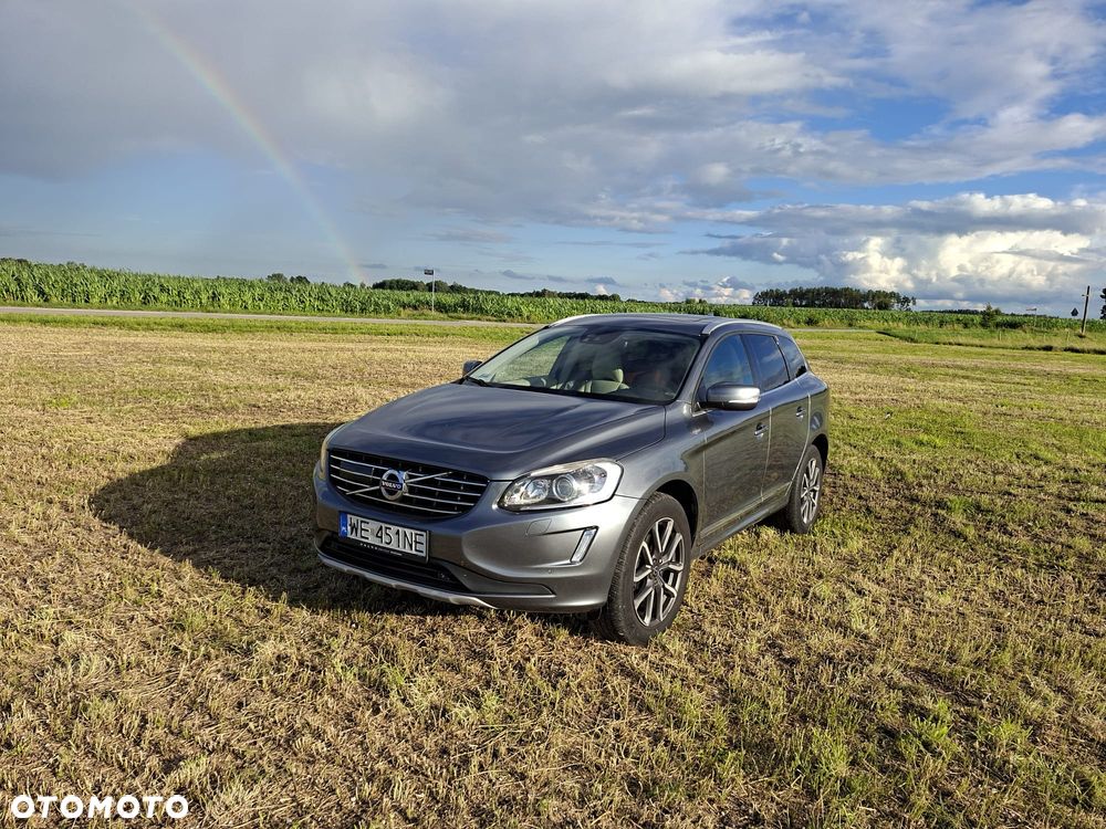 Volvo XC 60 T5 AWD Drive-E Momentum - 5