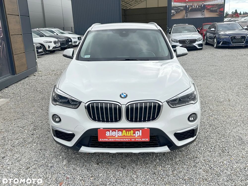 BMW X1 xDrive18d xLine - 10