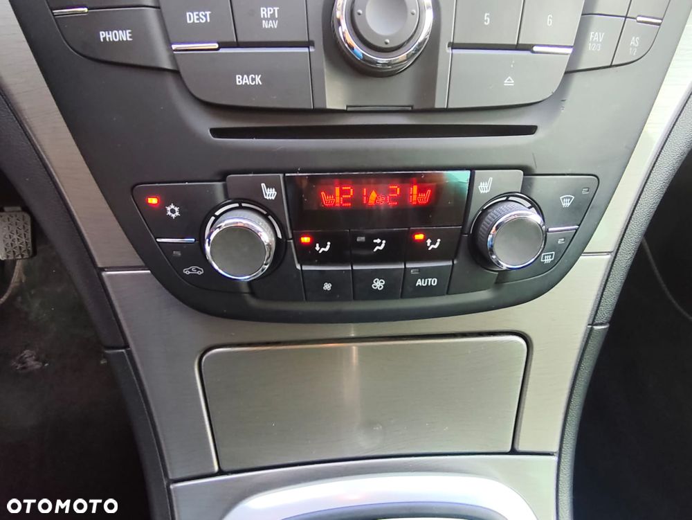 Opel Insignia 1.6 Turbo Cosmo - 27