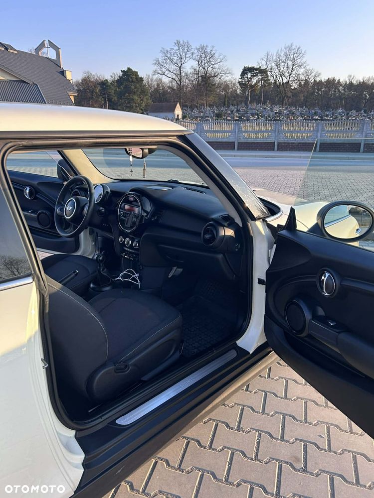 MINI ONE - 7