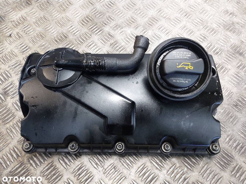 POKRYWA ZAWORÓW VOLKSWAGEN PASSAT B6 1.9 TDI 038103469AD 038103475N - 1
