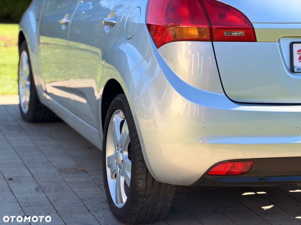 Kia Venga 1.4 CVVT Attract - 27