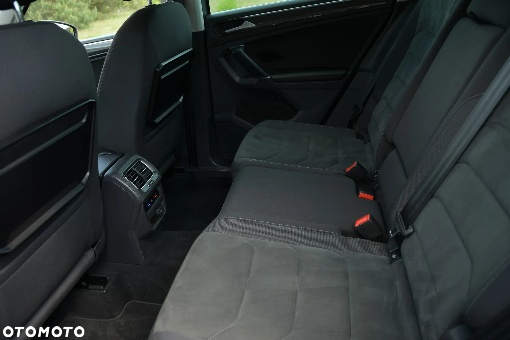 Volkswagen Tiguan - 23