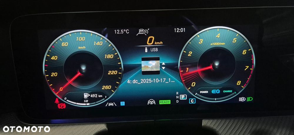 Mercedes-Benz Klasa E 200 4-Matic - 17