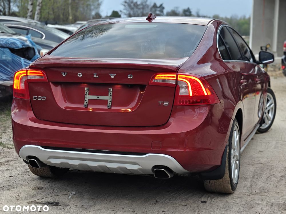 Volvo S60 2.5 T5 - 1