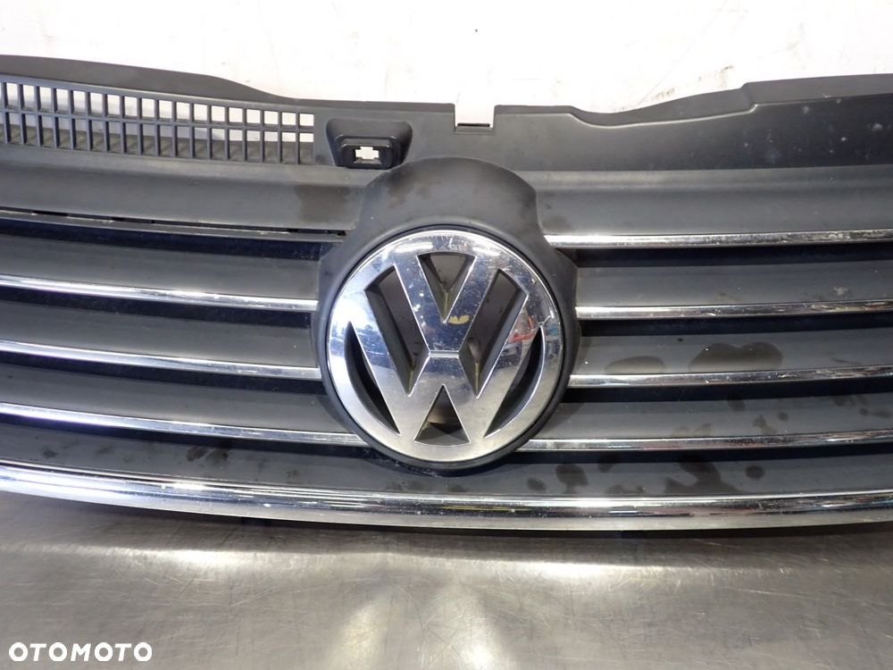GRILL ATRAPA VOLKSWAGEN PASSAT B5 3B0853651H - 3