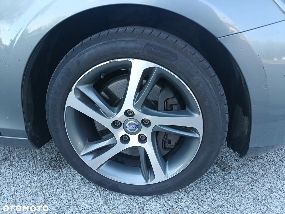 Volvo V40 D3 - 16
