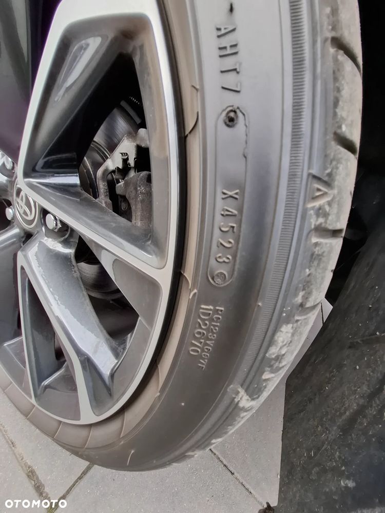 Toyota Corolla 2.0 Hybrid Comfort - 16