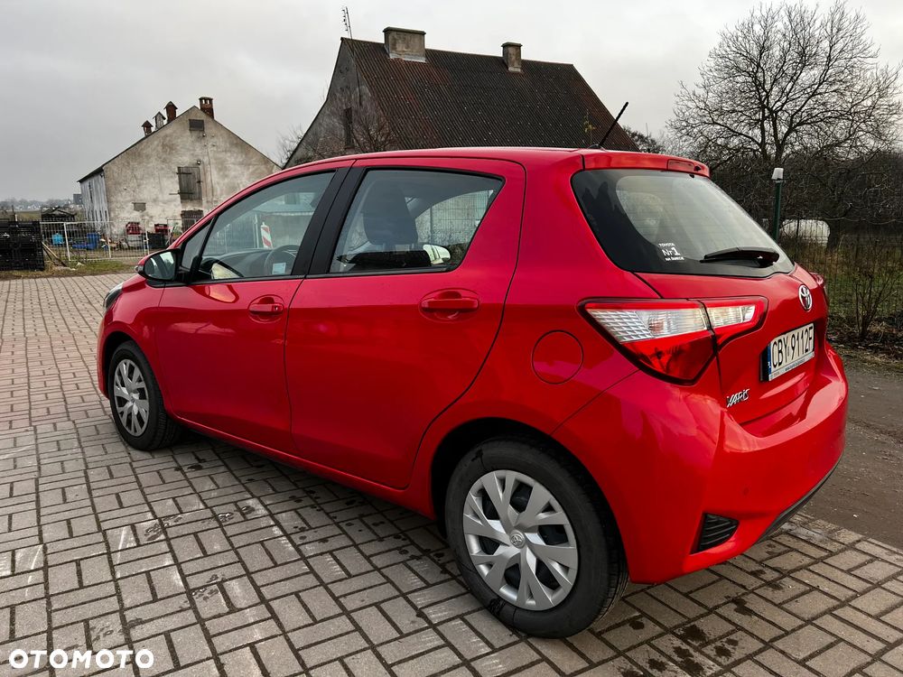 Toyota Yaris 1.5 Premium - 5