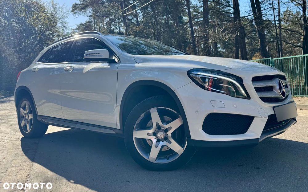 Mercedes-Benz GLA 250 4-Matic AMG Line - 4