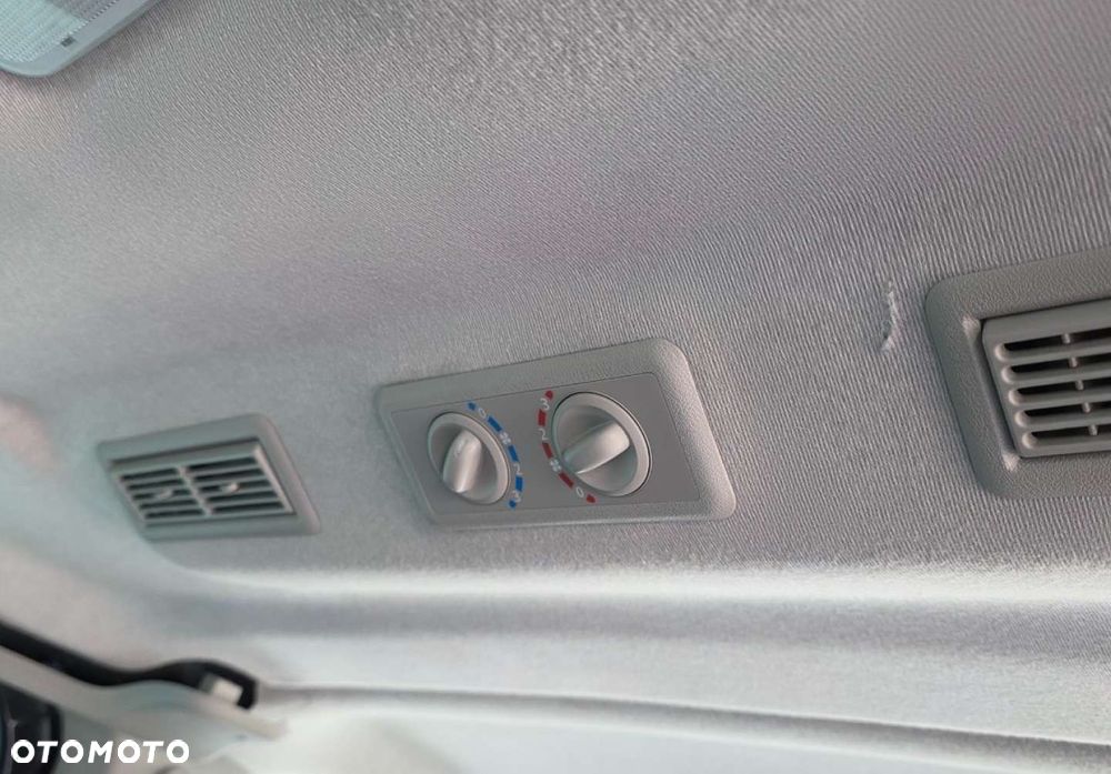 Renault Trafic - 30