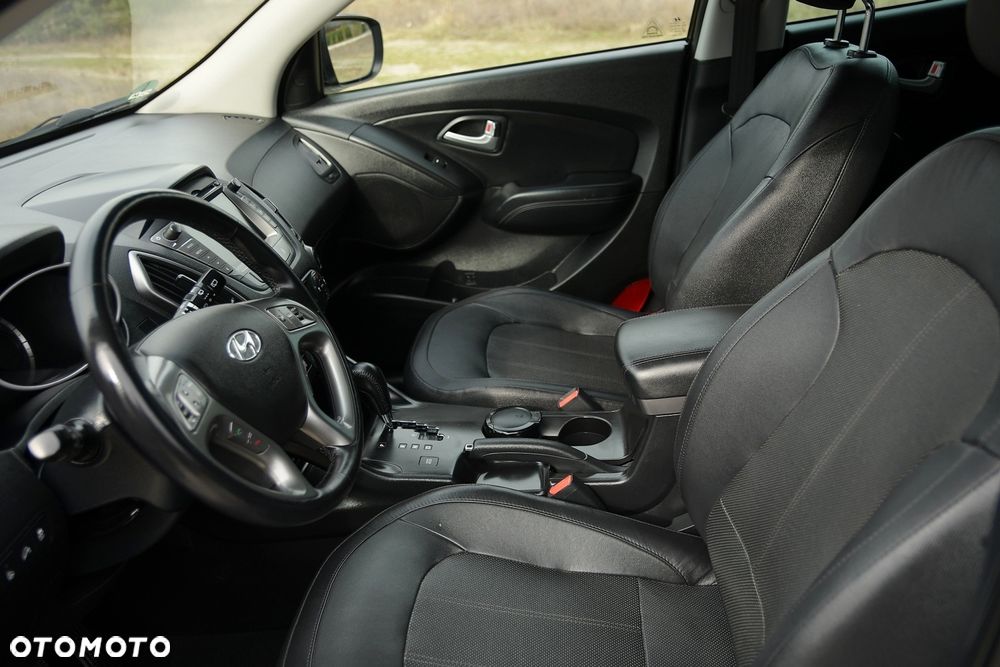 Hyundai ix35 2.0 CRDi Premium 4WD - 18