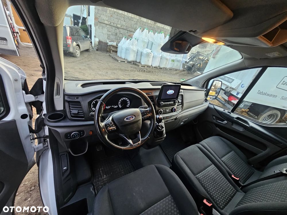 Ford Transit Custom - 9