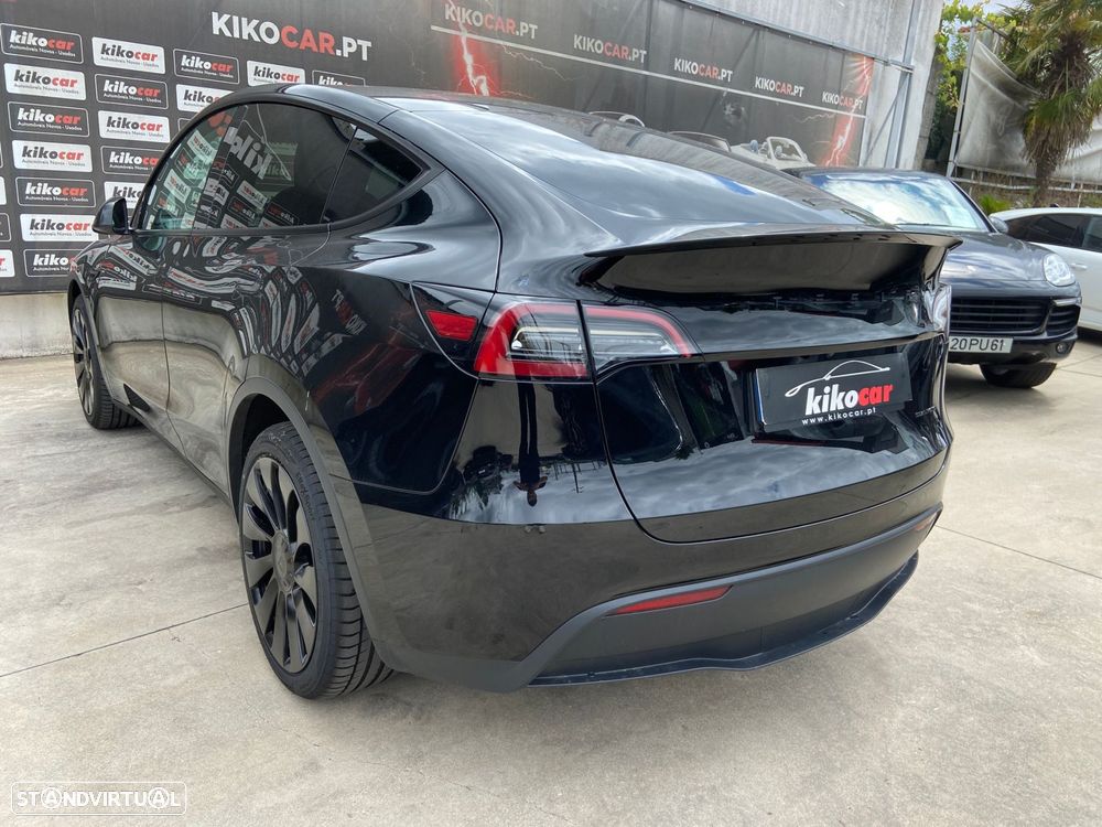 Tesla Model Y Long Range Dual Motor AWD - 7