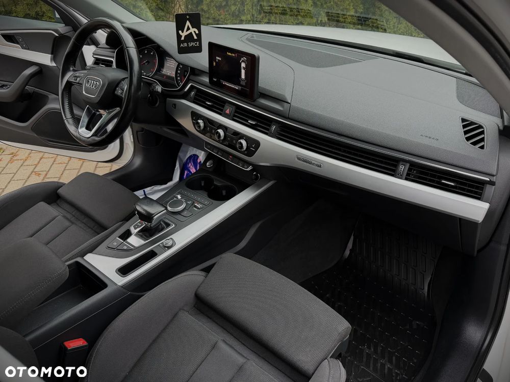Audi A4 Allroad - 39