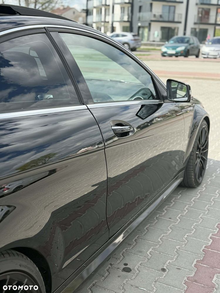 Mercedes-Benz Klasa C 63 AMG AMG SPEEDSHIFT MCT AMG Performance Package - 9