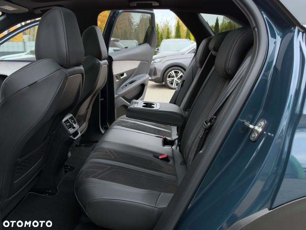 Peugeot 3008 1.5 BlueHDi GT S&S EAT8 - 31