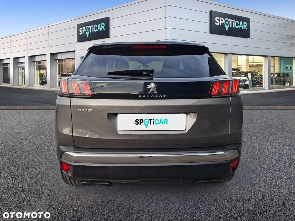 Peugeot 3008 1.2 PureTech Road Trip S&S EAT8 - 6