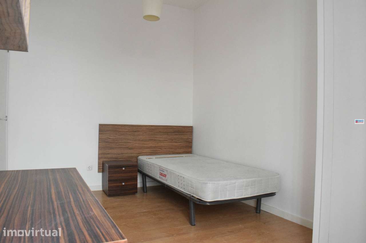 Quarto p/ Rapariga - T1+1 - Junto à UBI - Polo Principal - Grande imagem: 5/7