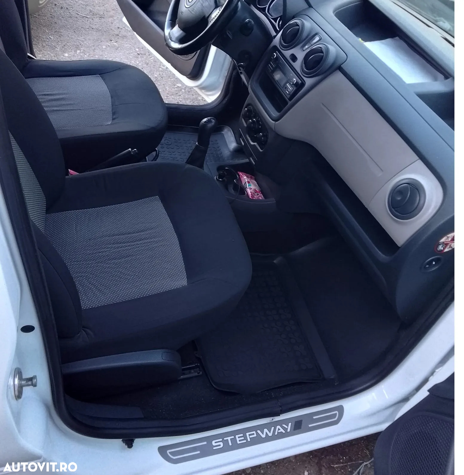 Dacia Dokker 1.5 dCi 90 CP Stepway - 5
