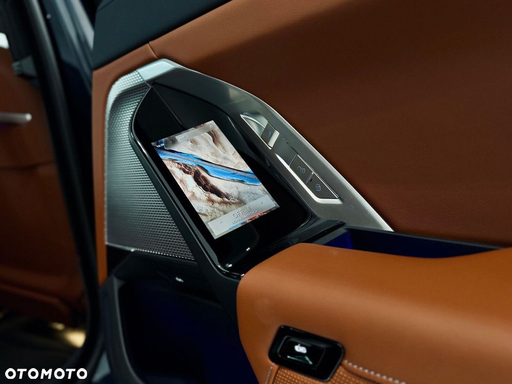 BMW Seria 7 - 24