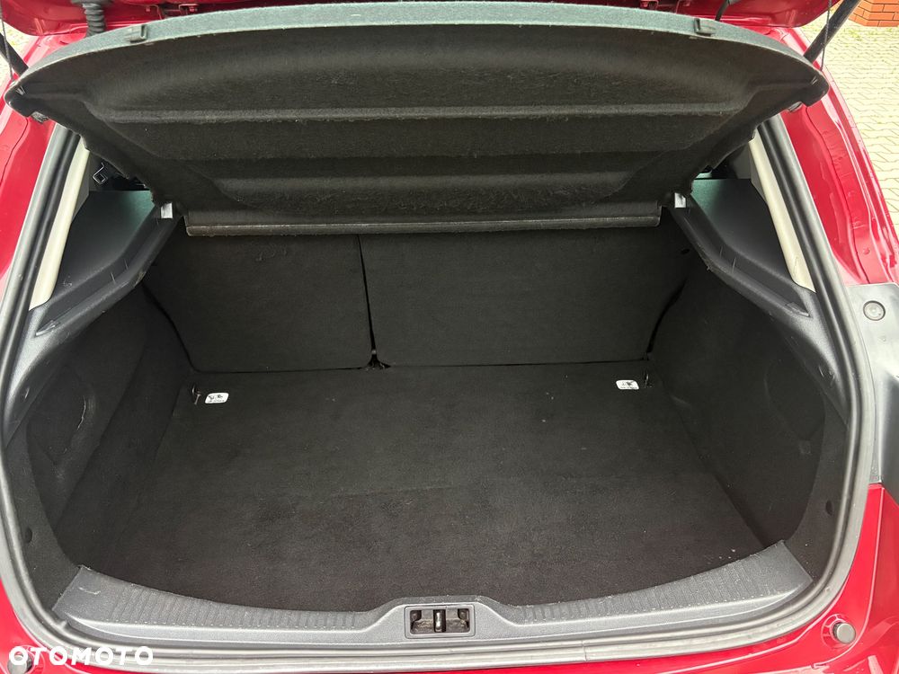 Renault Megane 1.6 16V 110 Paris Business - 26