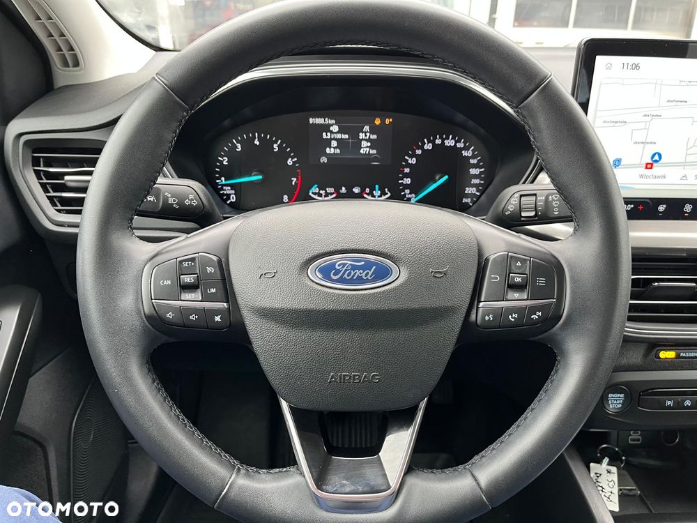Ford Focus 1.0 EcoBoost Titanium - 6