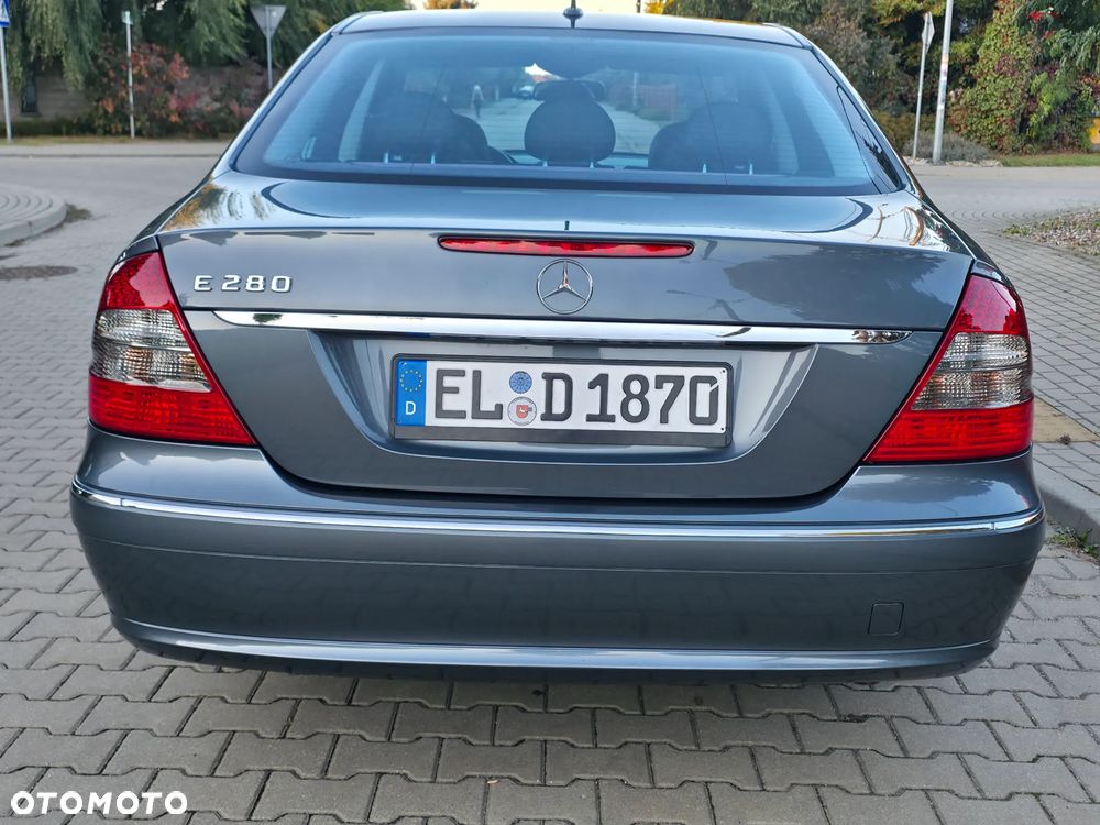 Mercedes-Benz Klasa E - 12