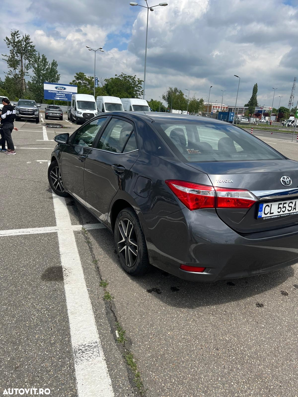 Toyota Corolla - 5