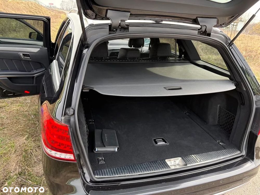 Mercedes-Benz Klasa E 300 BlueTEC 9G-TRONIC Elegance - 18