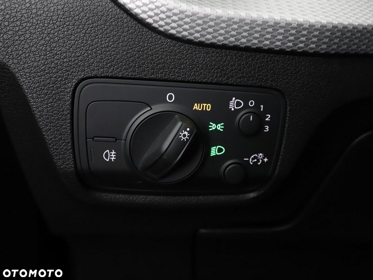 Audi Q2 1.4 TFSI CoD - 27