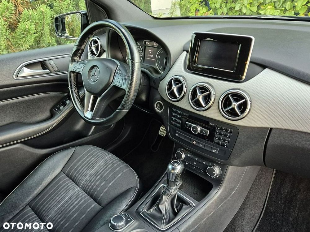 Mercedes-Benz Klasa B 180 - 8