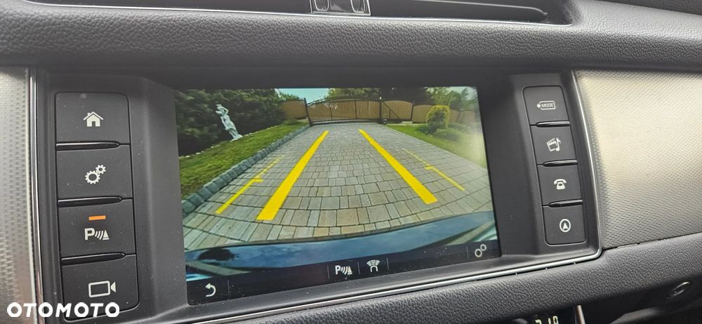 Jaguar XF 2.0 i4D Prestige - 8
